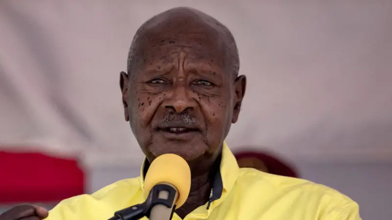 Il critiquait autrefois les dirigeants africains qui s&rsquo;accrochent au pouvoir. Aujourd&rsquo;hui, il brigue un septième mandat.