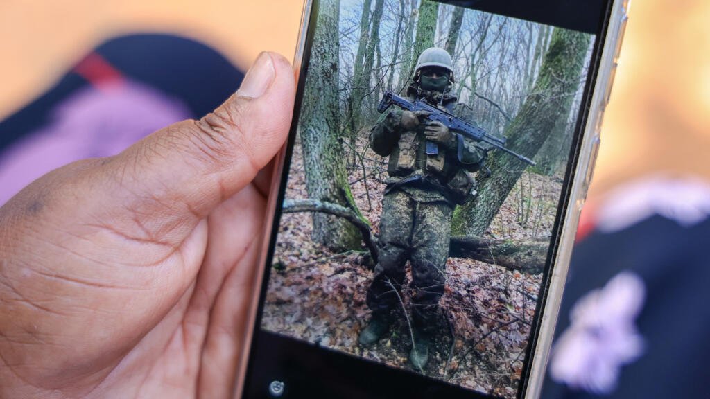 Des sirènes russes au mouroir ukrainien: les combattants africains de Vladimir Poutine