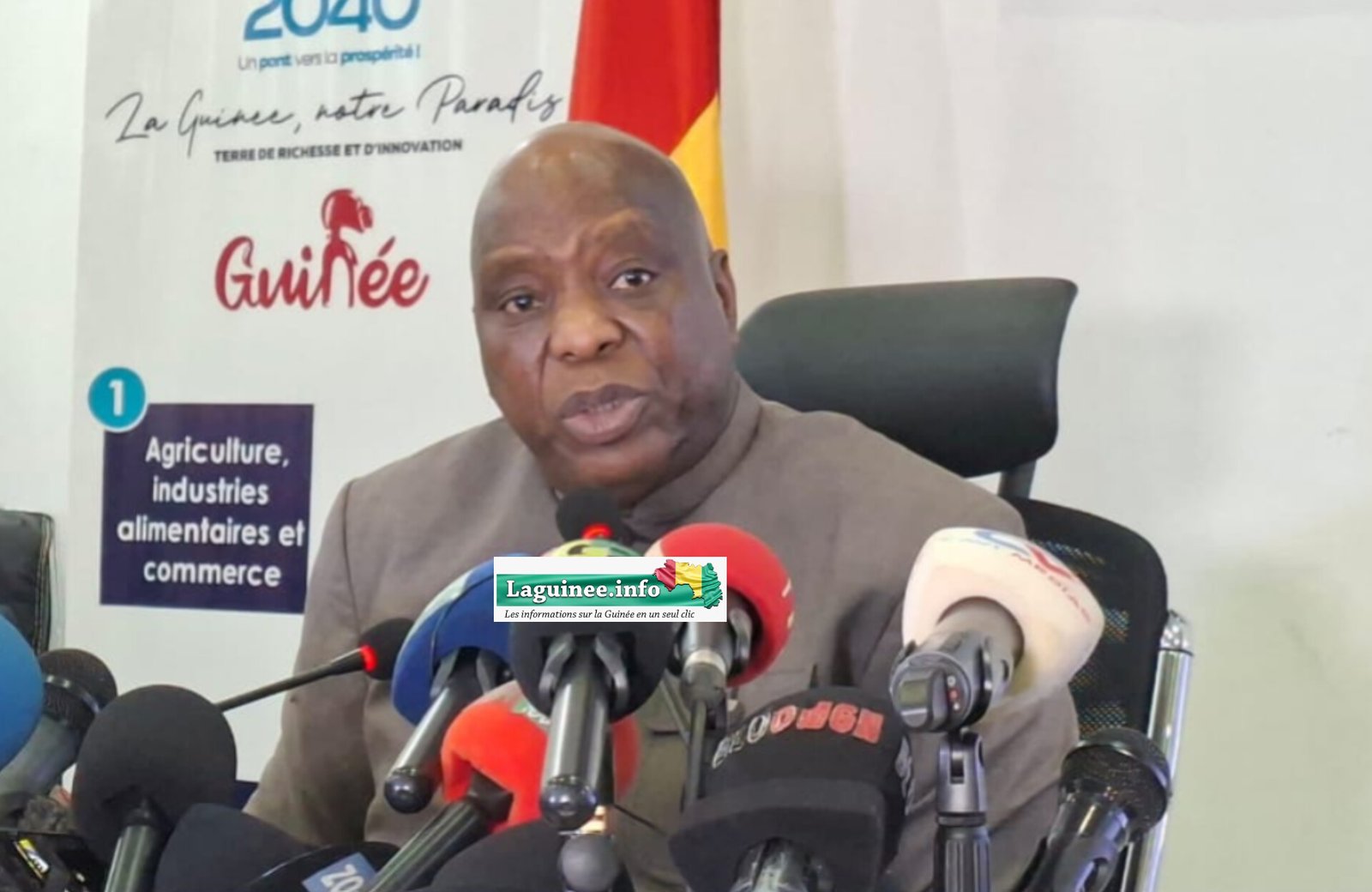 Dissolution de partis politiques : le ministre des Affaires étrangères Dr Morissanda Kouyaté s’explique devant le corps diplomatique