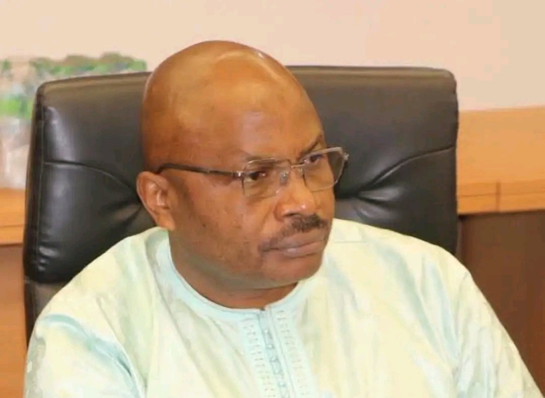 Comprendre la vacance du pouvoir selon la Constitution guinéenne (Par Aboubacar Sakho)