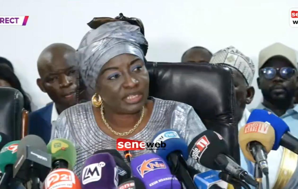 Aminata Touré révèle l&rsquo;aide financière du président à Sonko : « Pas une, ni deux, ni trois, ni quatre fois »