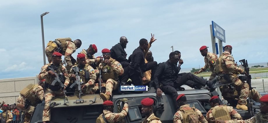 Guinée : un retour sous haute protection qui interroge plus qu’il ne rassure