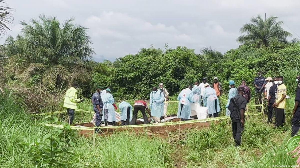 Des questions en Guinée après la découverte de six corps