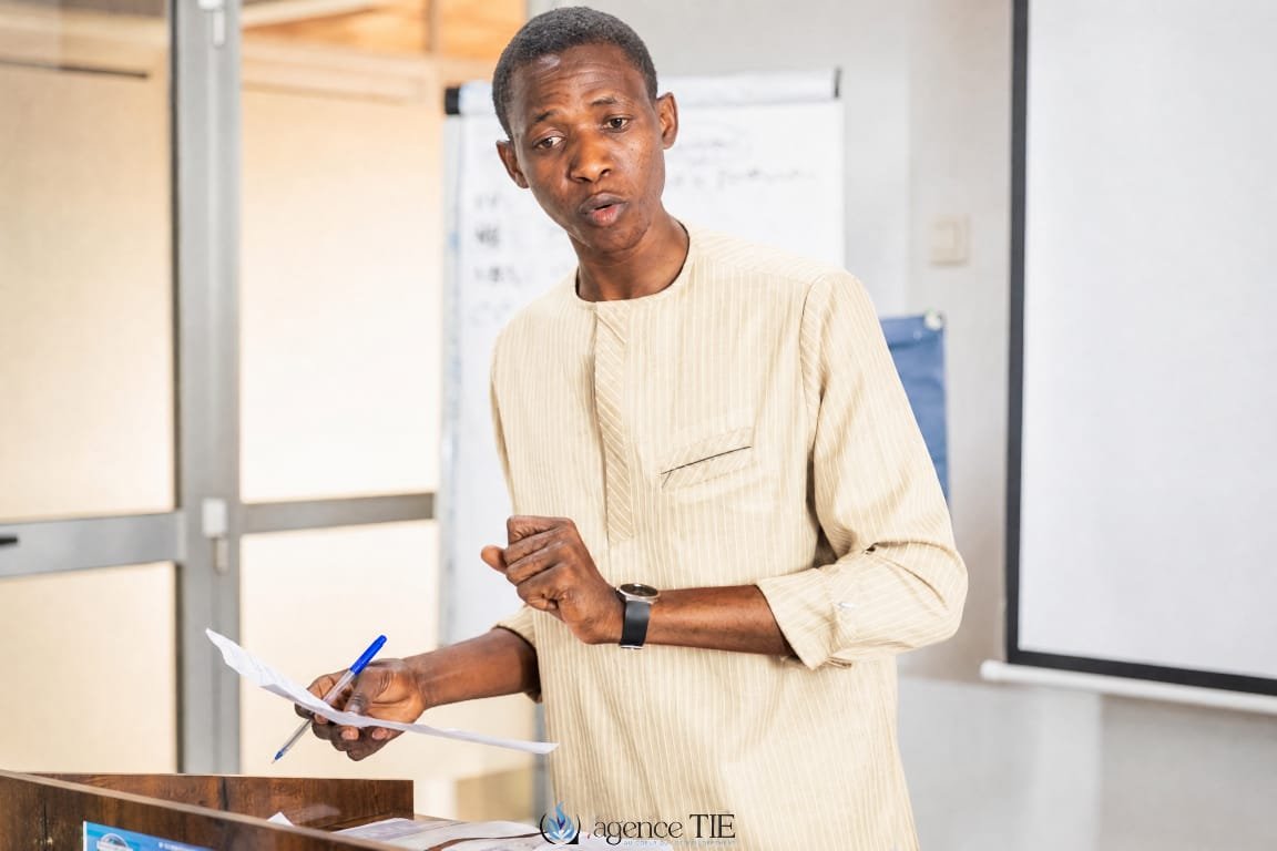 GUINÉE : LES CADRES DOIVENT CESSER DE MARCHANDER LES PROJETS. SINON, NOUS ALLONS BEAU INVESTIR DES MILLIARDS, MAIS LES BESOINS VONT DEMEURER.