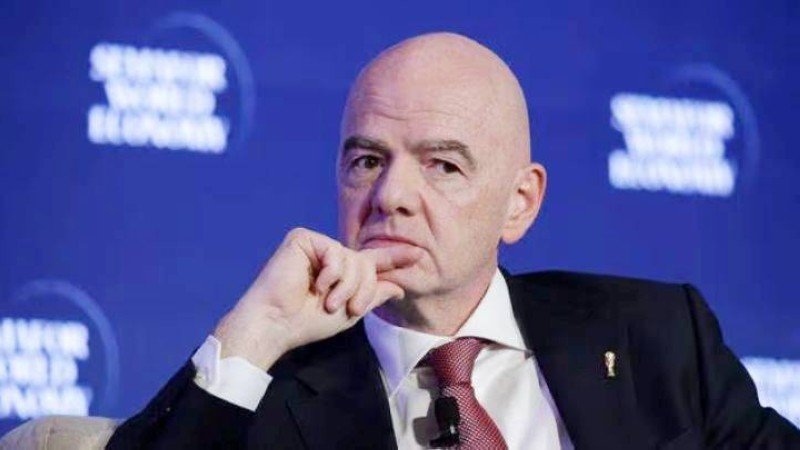 Sportivement/Infantino : de l’acquise à l’hypothétique