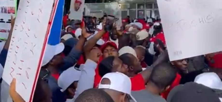 Guinée : la diaspora se mobilise à New York et à Paris à l’appel des Forces vives