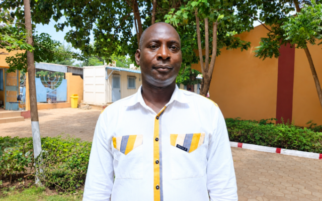 Burkina/Journalisme de solutions : « Il peut nous aider à lutter contre l’infodémie », pense Moussa Sawadogo, enseignant et formateur
